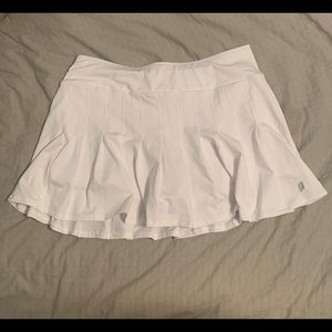 White golf/tennis skort